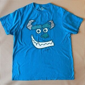 Disney Sulley Mens short sleeve shirt. Size Large